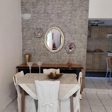 Aggelina Kır Evi