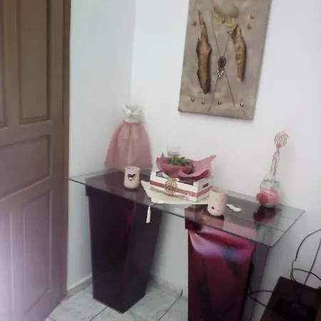 Aggelina Kır Evi